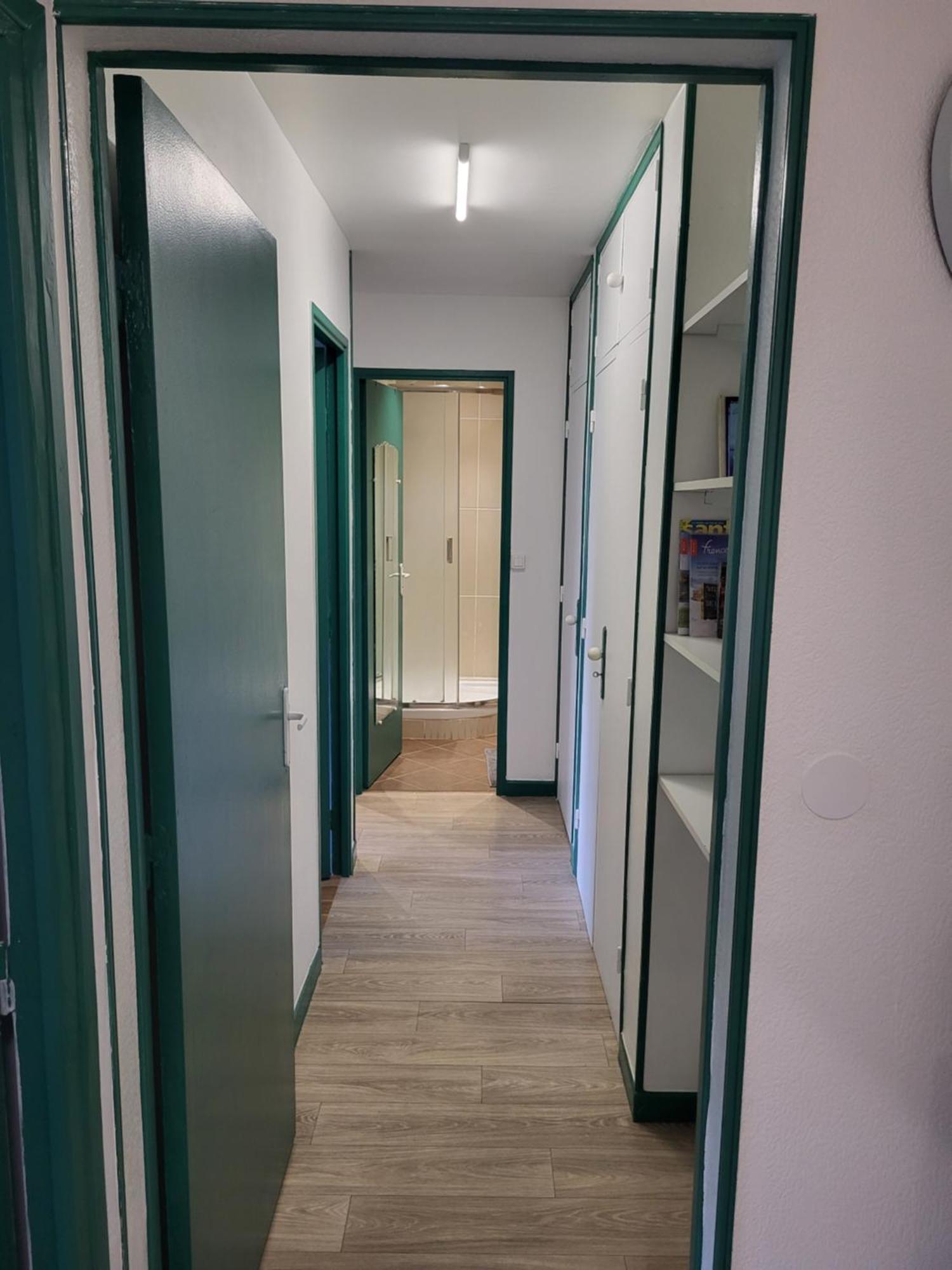 Private Room-2 In Hannana Apartment- 2 Min Walk To Tram 12 Min To Nice Train Station 15 Min To Massena Place Extérieur photo
