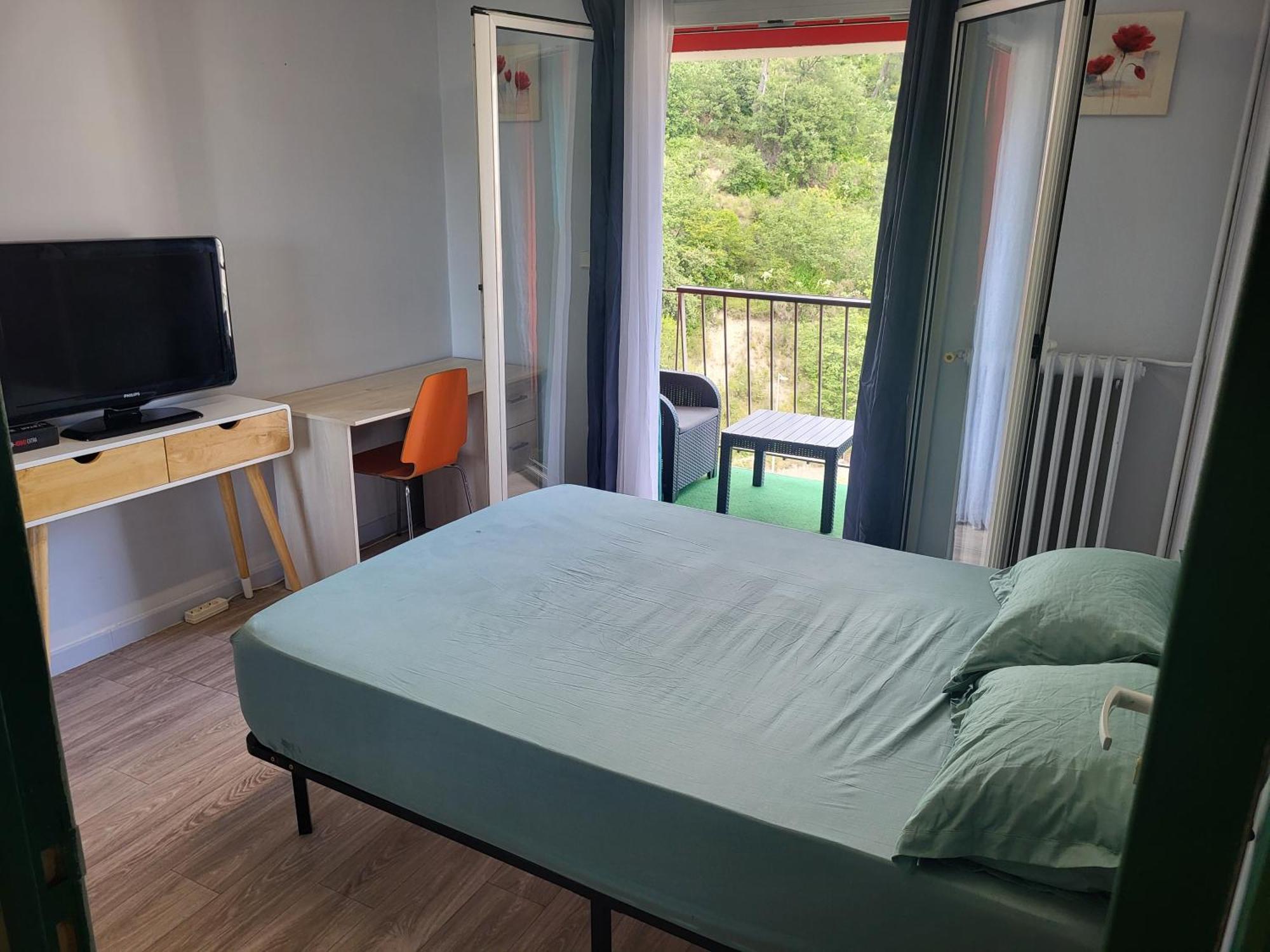 Private Room-2 In Hannana Apartment- 2 Min Walk To Tram 12 Min To Nice Train Station 15 Min To Massena Place Extérieur photo