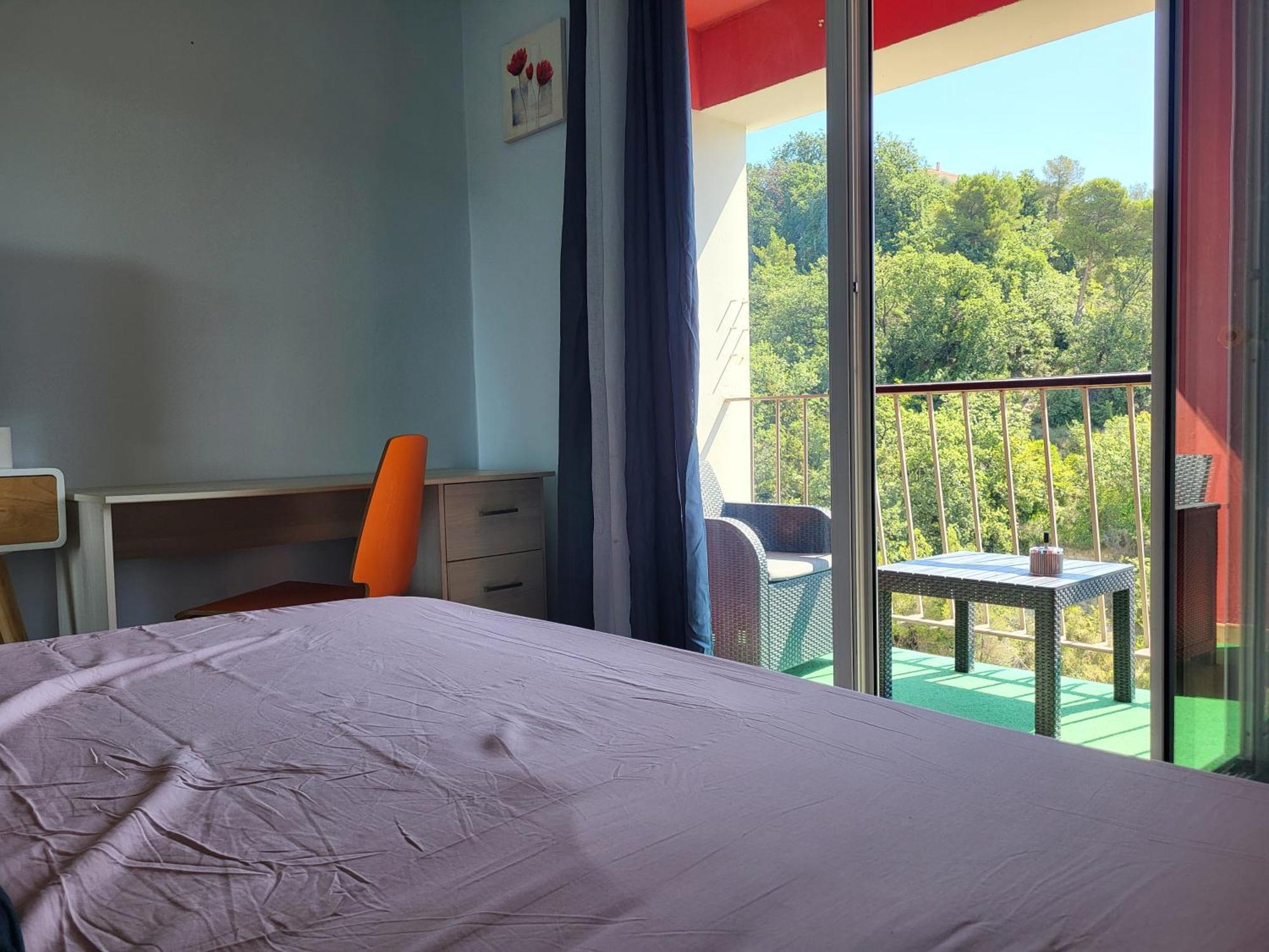 Private Room-2 In Hannana Apartment- 2 Min Walk To Tram 12 Min To Nice Train Station 15 Min To Massena Place Extérieur photo